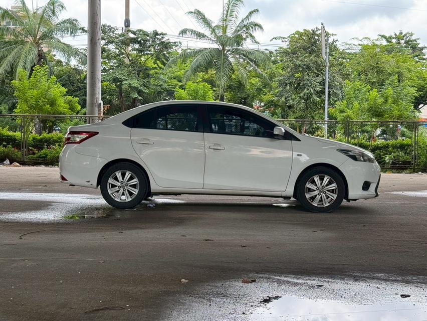 ขายรถ Toyota Vios 1.5E ปี 2014 สีขาว เกียร์ออโต้ 8