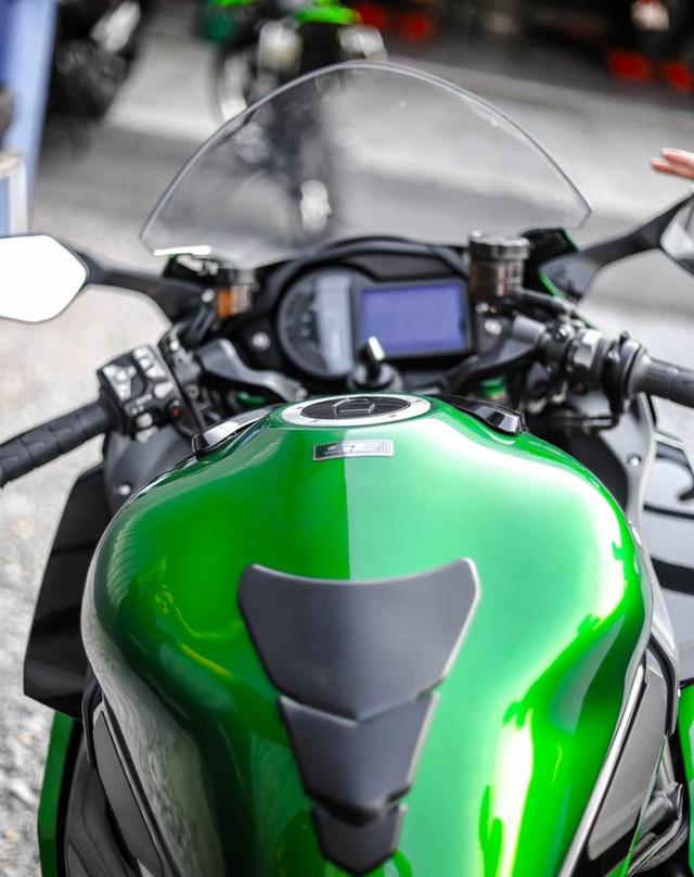 ส่งต่อ Kawasaki Ninja H2R จังหวัด นครปฐม 2