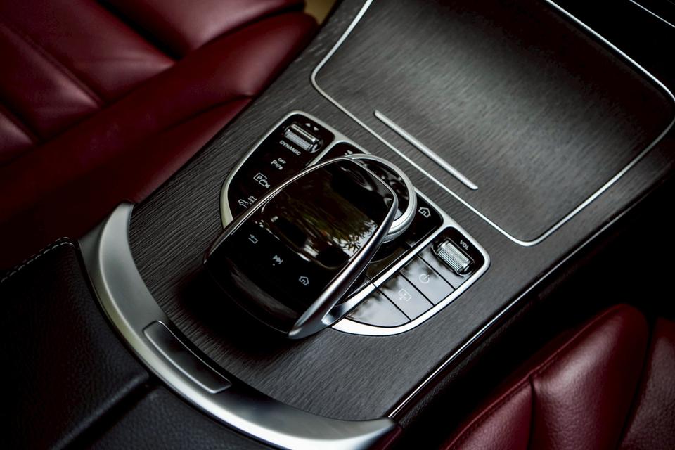 รหัสรถ CBL5353 Mercedes-Benz C300e AMG Dynamic W205 AT 2019 15