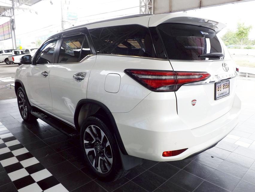 รหัสรถ KCY8558 TOYOTA FORTUNER 2.4V AUTO 4WD ปี 2021 6