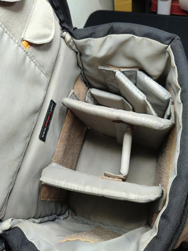 กระเป๋ากล้องสะพายข้าง Lowepro รุ่น Nova 180 AW กันน้ำ กันกระแทก รูปที่ 6