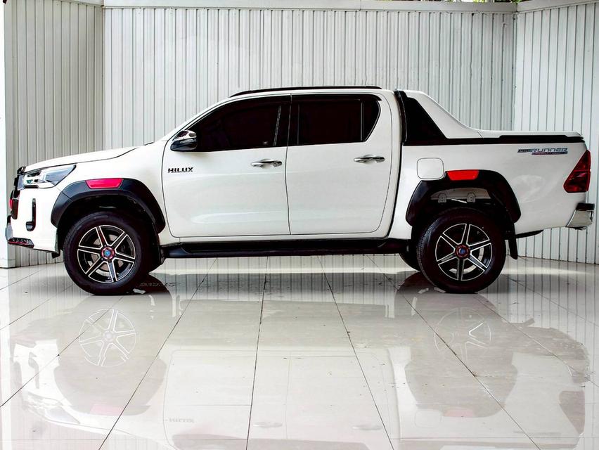 TOYOTA HILUX REVO, 2.4 MID PRERUNNER DOUBLE CAB ปี 2022