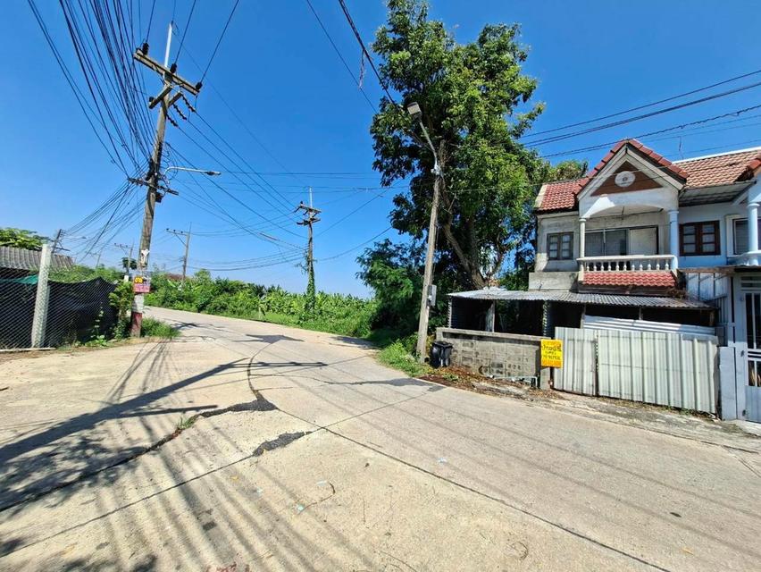 ขายบ้าน 2 ชั้น หมู่บ้านเจริญลาภ3 ซอยคลองสี่ตะวันตก35 3