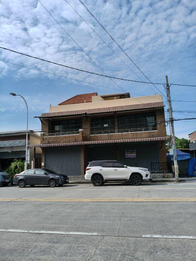 ขายอาคารพาณิชย์ 2ชั้น 3 คูหา ทำเลทอง บางศรีเมือง จังหวัดนนทบุรี