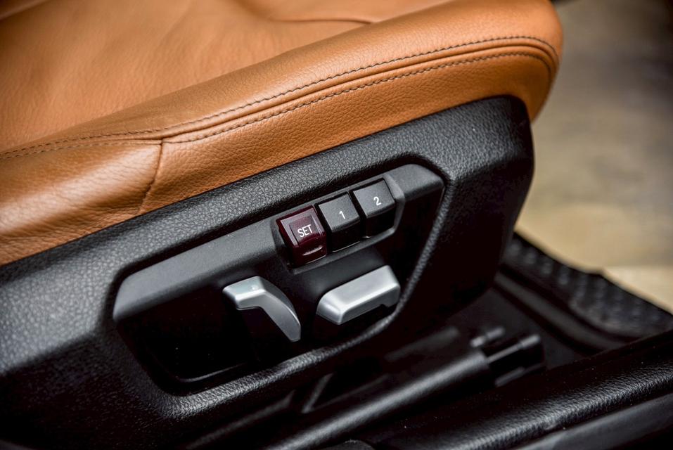 BMW 320d 2.0 AT 2018 ไมล์ 170,xxx km. 13