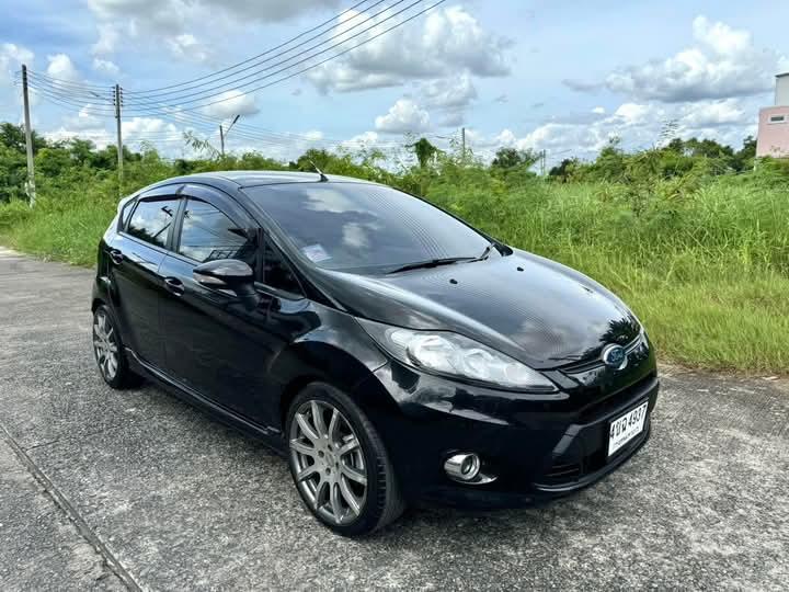 Ford Fiesta ปล่อยขายด่วน 4