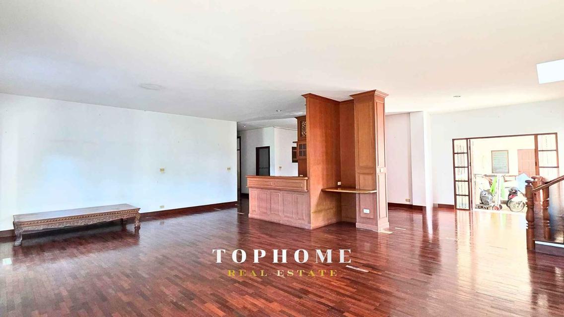ขายด่วน‼️ บ้านเดี่ยว 2 ชั้น พร้อมที่ดินผืนใหญ่ ทำเลดีในเชียงใหม่ 🔥🏡 9