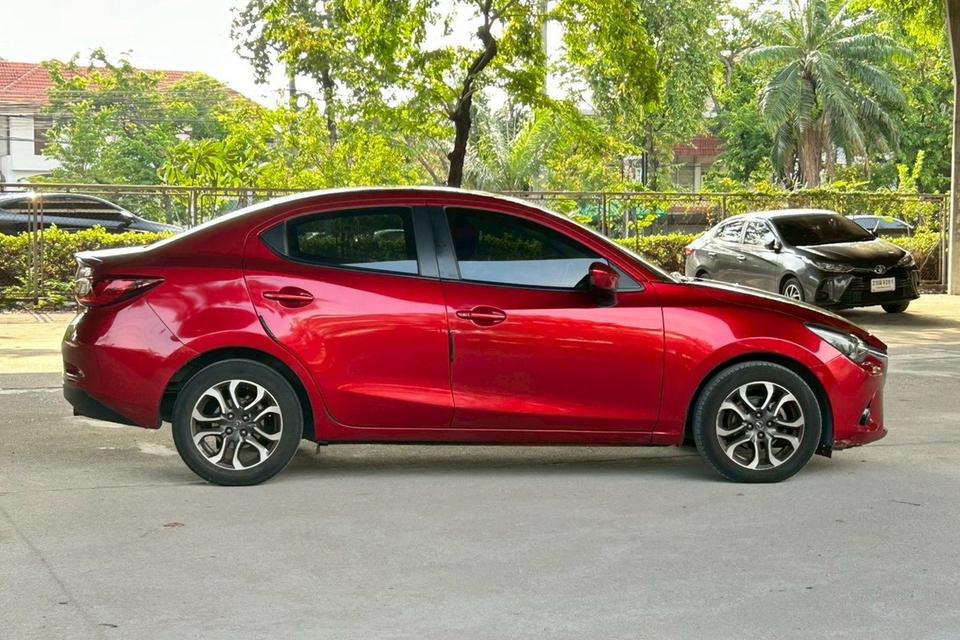 🚗 2017 Mazda 2 1.5 XD High Sedan Diesel AT รูปย่อยที่ 4