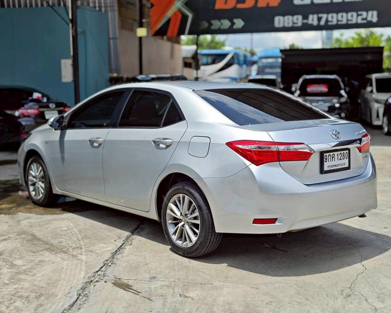 Toyota Altis 1.8 E ปี2015 4