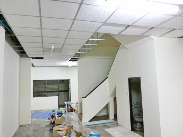 เจริญราษฎร์1-7Central Plaza พระราม 3 1.8 กม. 4นอน โฮมโปรพระราม3 590ม. ทาวน์เฮ้าส์ขนาดใหญ่ 4 ชั้น 4น้ำ ฟังก์ชันครบ สาทร แ 4