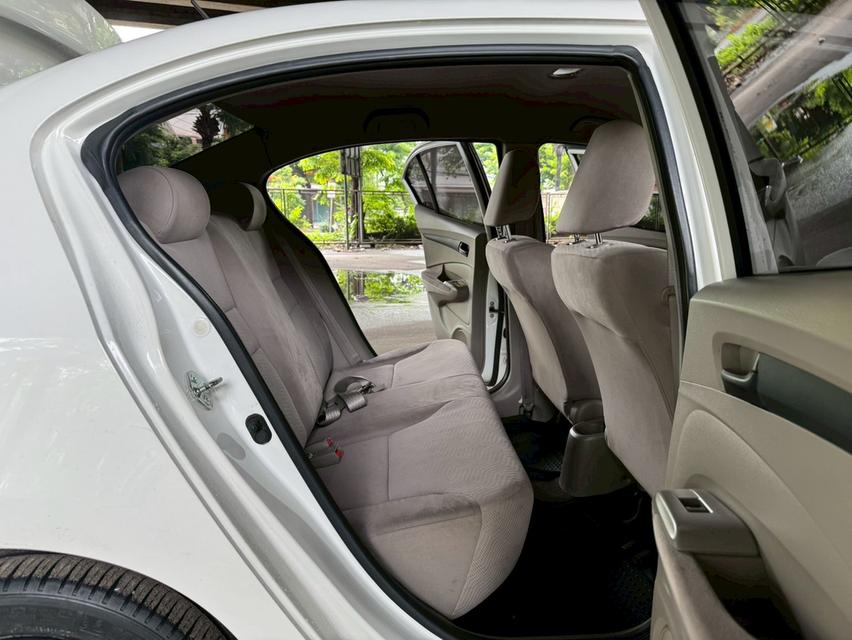 Honda City 1.5 CNG Year 2013 10