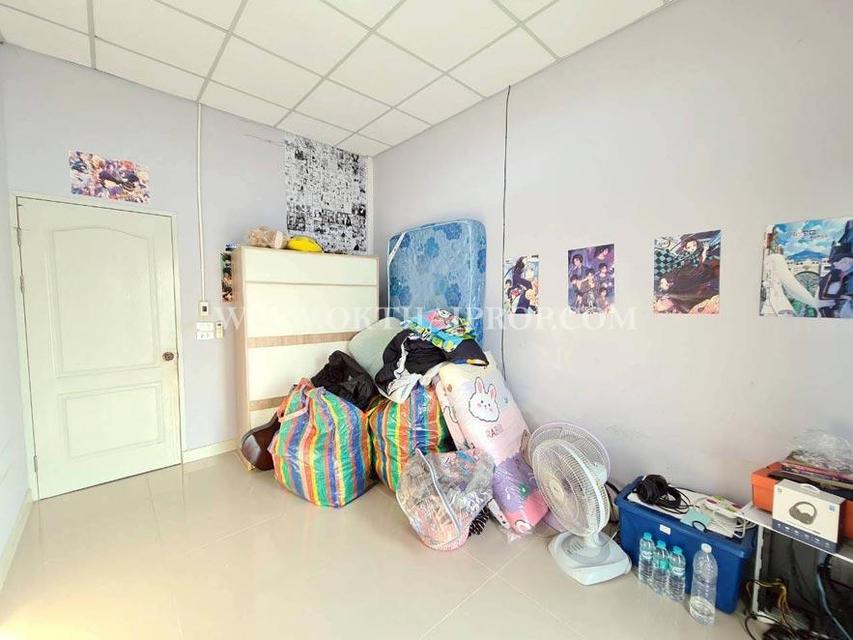 ทาวน์โฮม ฉัตรไพลิน ลาดหลุมแก้ว ปทุมธานี 11