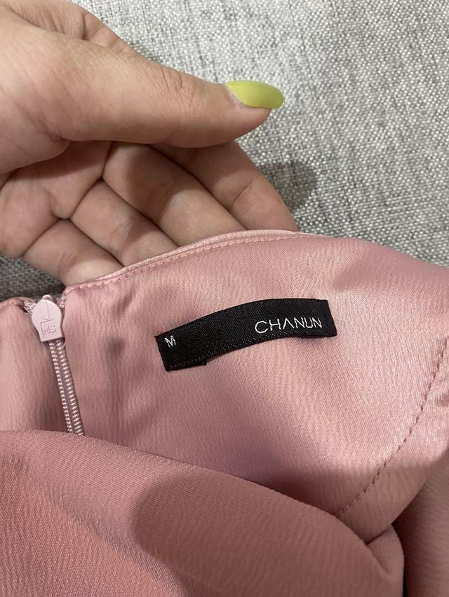 เดรสออกงาน Chanun Brand
