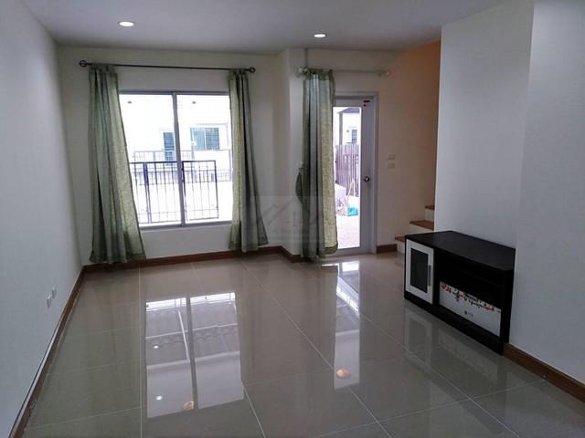 ให้เช่าทาวน์เฮาส์ 2 ชั้น 3 ห้องนอน โครงการพฤกษาทาวน์ เน็กซ์ อ่อนนุช – พระราม 9 เฉลิมพระเกียรติ ร.9 ซอย 87 โซนหน้าหมู่บ้า 7