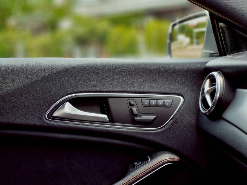 Benz CLA 250 AMG (W117) ปี 2015 ไมล์ 35,xxx km. 14