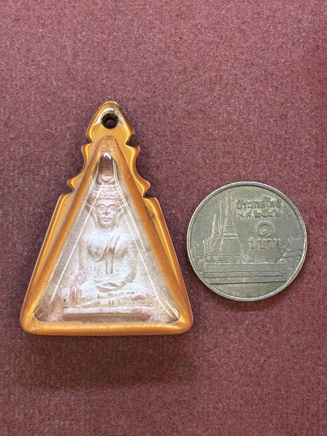 พระสมเด็จนางพญา เนื้อกัลปังหาแดง หลัง ทสร พิธีพุทธาภิเษก ณ อุโบสถ วัดทุ่งเสรี หัวหมาก กรุงเทพฯ พ.ศ.๒๕๓๗ หลวงพ่อสงฆ์ อธิฐานจิต สวยครับ รูปย่อยที่ 4