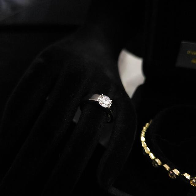กำไลเพชร เพชรเรียบหรู ดูเเพง เพชรงาม เพชรแท้ -ปุอามี่ Diamond Lap Rama2