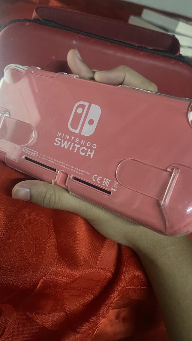 Nintendo switch lite มือ2 สภาพดี 2