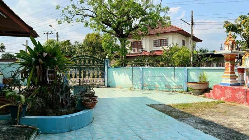 บ้านเดี่ยว หลังมุม เนื้อที่  134 ตรว. ประชาอุทิศ 127 วิเศษสุขนคร 4