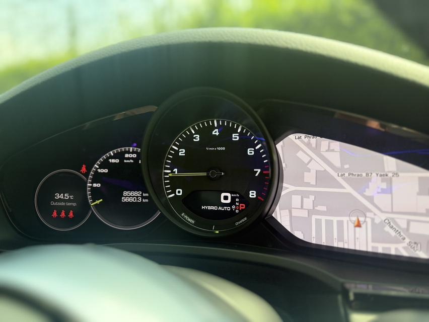 Porsche Cayenne E hybrid Coupe AAS ปี 2022 18