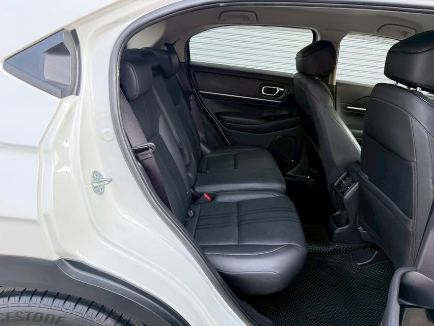HONDA HRV 1.5EL e-HEV 2022 สีขาว ประหยัดน้ำมัน ไมล์น้อย มือเดียว รูปที่ 13
