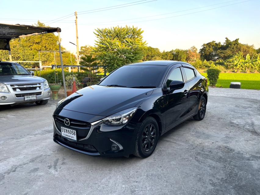 ปี 2019 MAZDA 2 ตัวท็อป รถมือเดียวป้ายแดง รถเดิมๆทั้งคัน สภาพดี ใหม่กริ๊บ ภาษี68 3