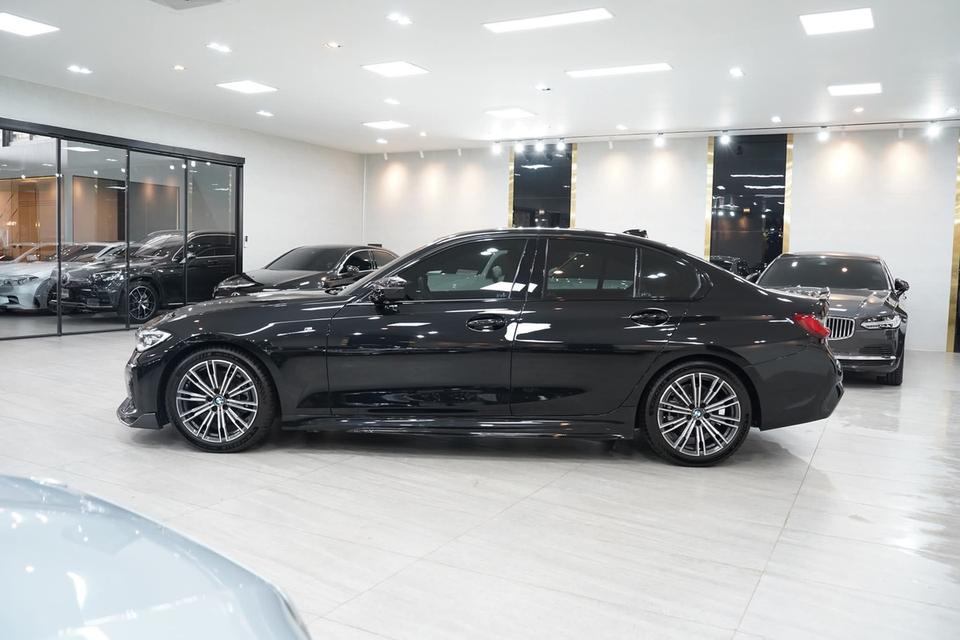 ✨BMW 320d M-Sport G20 ปี 2022 สีดำ รูปย่อยที่ 2
