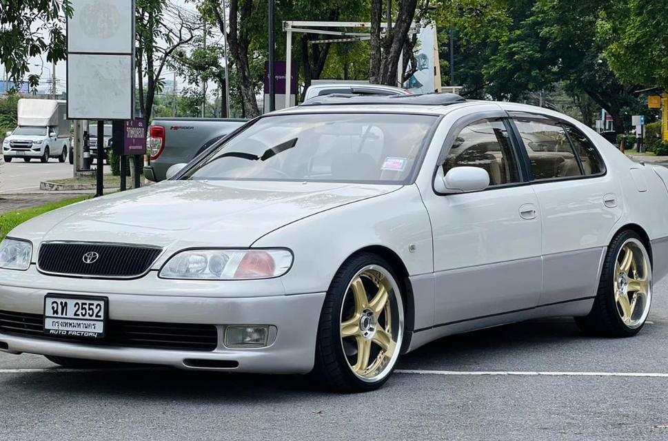 Toyota Aristo ปี 1996