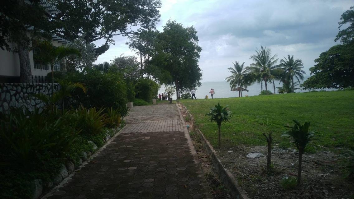 ขายด่วน ที่ดินติดหาด บางเสร่ ชลบุรี