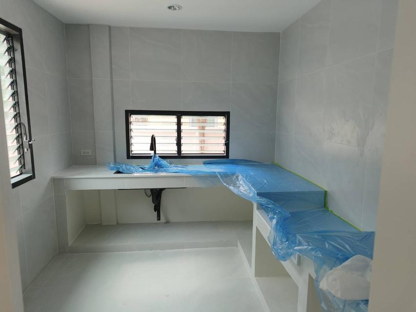 ขายบ้านเดี่ยว 60.8ตร.ว. มบ.นันทวัน วงแหวนรัตนาธิเบศร์ ถนนกาญจนาภิเษก 60.8ตร.ว. 4นอน 4น้ำ 2จอด 5