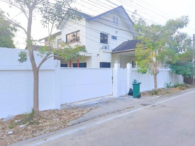 ให้เช่า คฤหาสน์ 2 ชั้น 152ตร.วา. 352ตร.ม. 3-5นอน เมกะ บางนา 2.6 กม. ตลาดกิ่งแก้ว 1.2กม.พร้อมเฟอร์ บางนา-ตราด กิ่งแก้ว 6