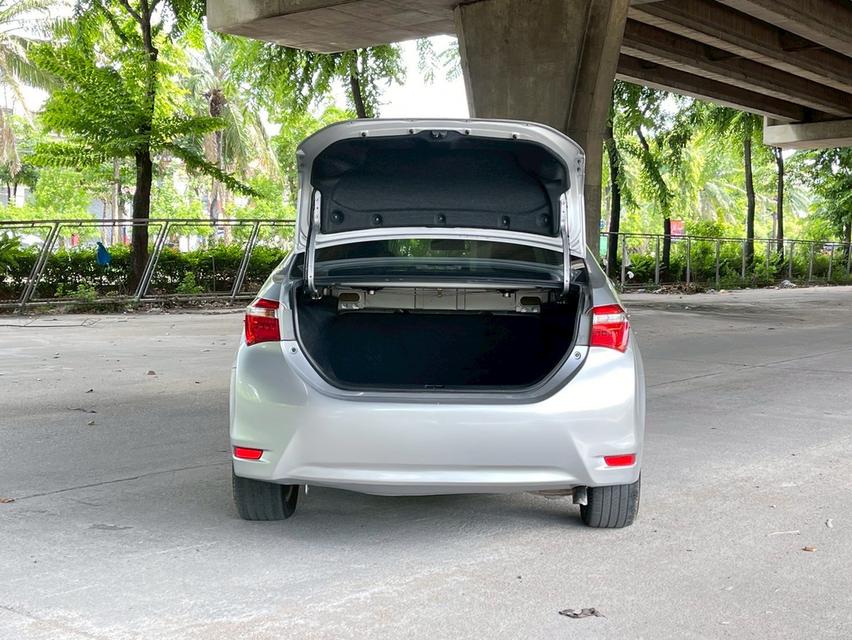 ขาย Toyota Altis 1.8E ปี15 12