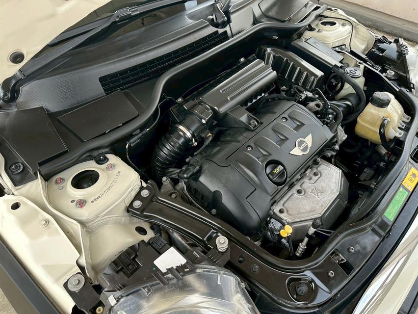 MINI Cooper Clubman (R55) Body ประตูตู้กับข้าว 1.6L Panoramic Glass Roof 20
