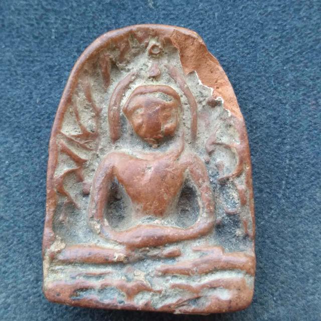 พระซุ้มกอ กำแพงเพชร. รูปที่ 4