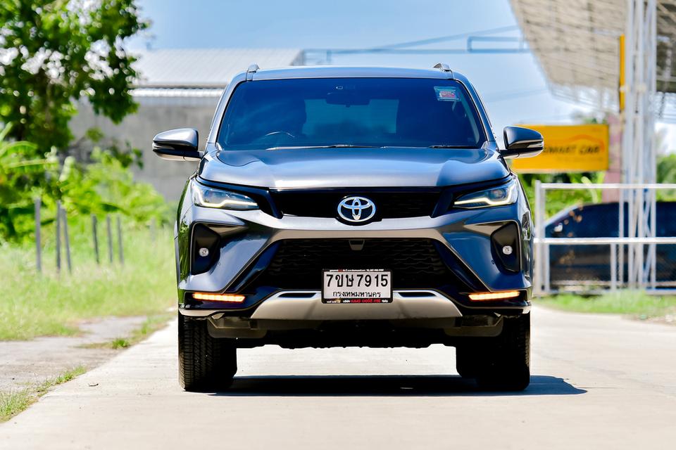 🎯 TOYOTA Fortuner 2.4 Leader A/T ปี 2023 💯🚘 รถสีเทา 🚘💯 รถบ้านแท้ มือเดียวป้ายแดง 💯🕰