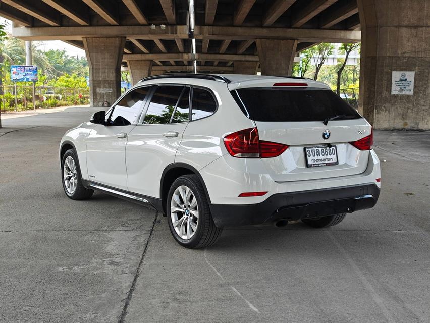 BMW X1 6