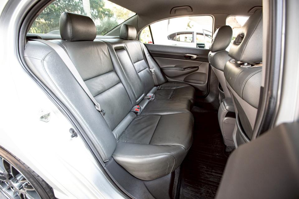 Honda Civic Fd MNC 1.8S AS สีเทา ปี 2009 มือเดียวป้ายแดง สภาดีมากๆ 11