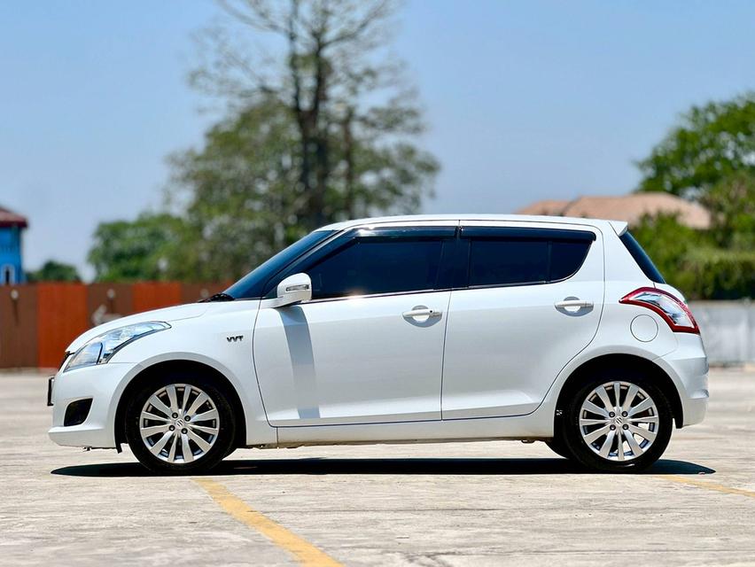 ราคาไม่ถึง 2 แสน! ผ่อนแค่ 4,XXX.- 🚗💨 SUZUKI SWIFT 1.2 GLX ปี 2014 ✨ รูปย่อยที่ 4