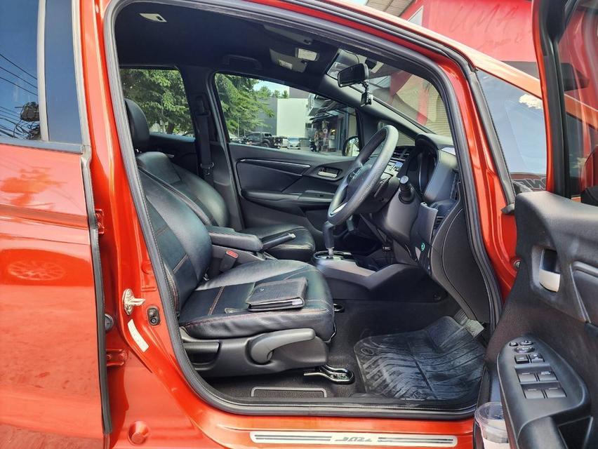 ขาย Honda Jazz 1.5RS ปี19 10