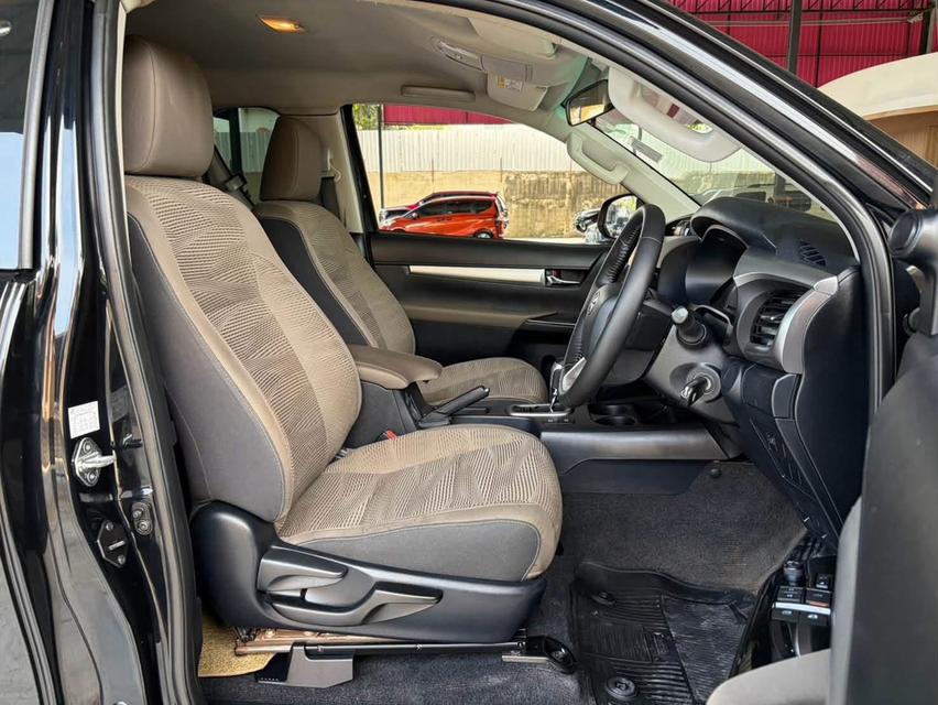 TOYOTA HILUX REVO, 2.4 E ปี 2016 โฉม PRERUNNER SMART CAB รูปที่ 8
