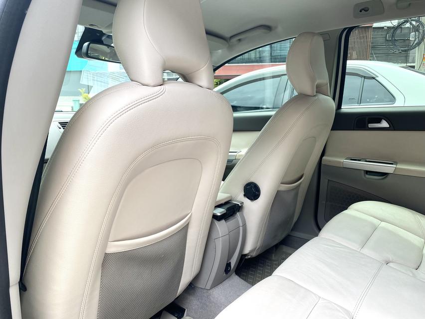 VOLVO V50 2.0 Estate ปี2012/2013 13