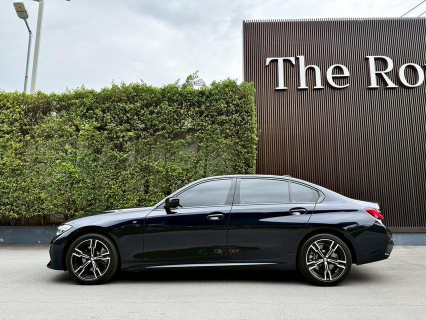 BMW 330li  M Sport G28 2021 • Mileage: 30,xxx kmรถบ้านมือเดียว ป้ายแดง ไม่เคยทำสี ประวัติศูนย์ทุกระยะ เคลือบแก้วตลอด 3