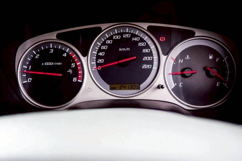 รหัสรถ QT8261 Isuzu mu-7 3.0 ดีเซล คอมมอนเรล เกียร์ธรรมดา ปี 2005 16