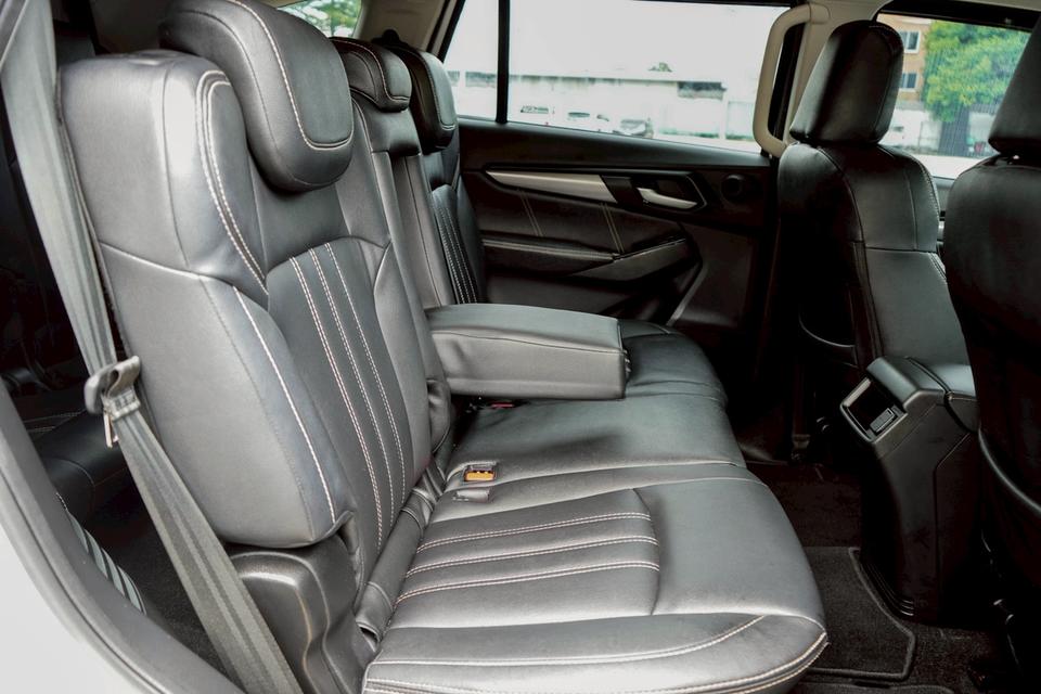 รหัสรถ CBL3269 ISUZU MU-X 1.9 Active AT 2022 12