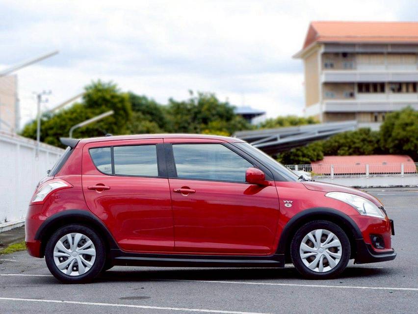 Suzuki Swift GL 1.25 GL CVT สีแดง 2015 (แท้) 5