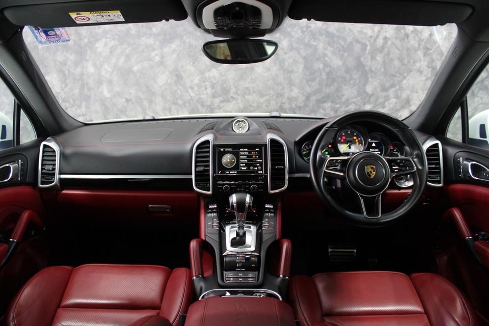 รหัสรถ JRS8118 เข้าใหม่กับ Porsche Cayenne SE Hybrid 2016 18