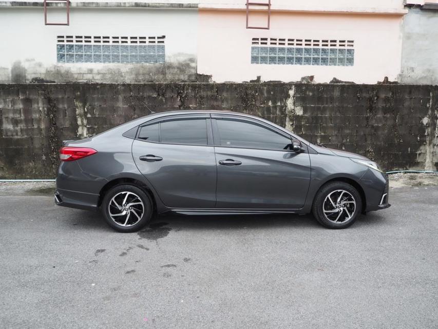 TOYOTA YARIS ATIV 1.2 SPORT ปี 2022