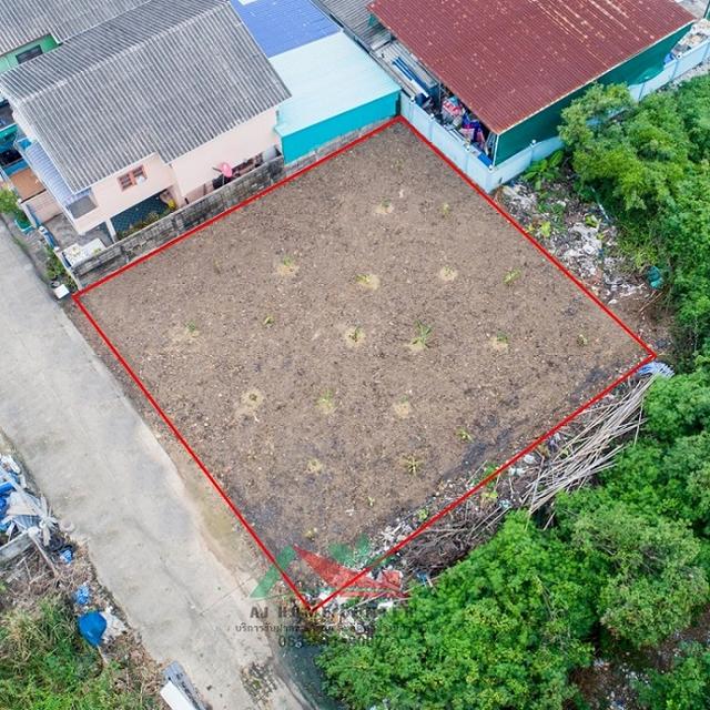 ขายที่ดินเปล่า103ตรว. ถมแล้ว กว้างลึก20x21เมตร ซอยชุมชนหรรษา79 แยก6 เหมาะสร้างบ้าน 5