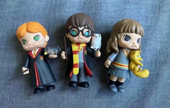 Harry Potter series และ magic stone 1