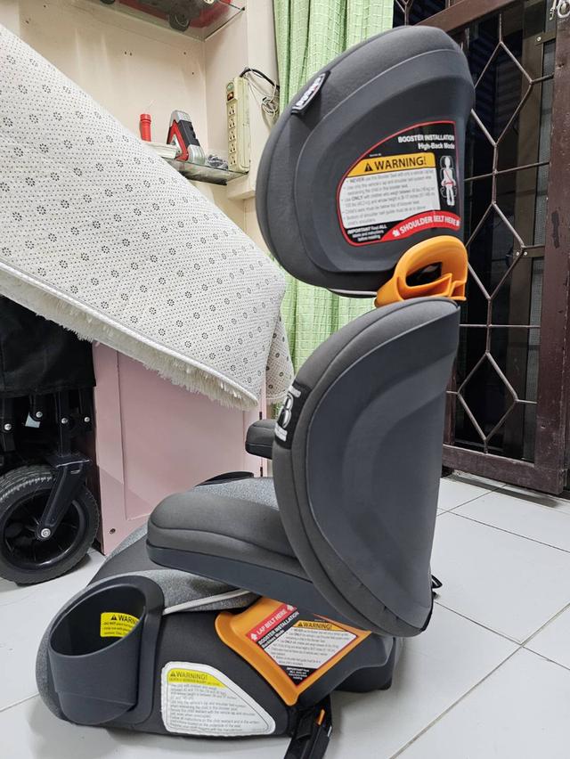 CHICCO KIDFIT CAR SEAT คาร์ซีทบูสเตอร์ สำหรับเด็กที่กำลังเติบโต ส่งต่อสภาพดี ไม่มีตำหนิ (ของที่บ้านค่ะ) รูปย่อยที่ 4